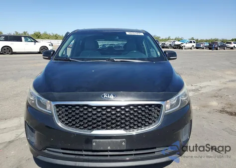 2017 Kia Sedona Lx z USA, uszkodzony, nr VIN KNDMB5C14H6313641